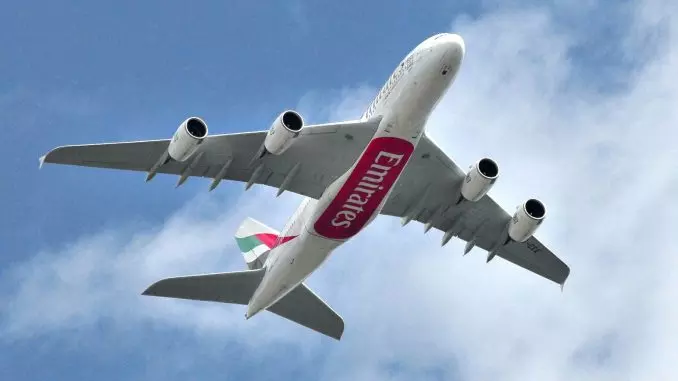 എമിറേറ്റസ് വിമാനങ്ങൾ ഇസ്രായേൽ   സർവീസ് റദ്ദാക്കിയ നടപടി തുടരും