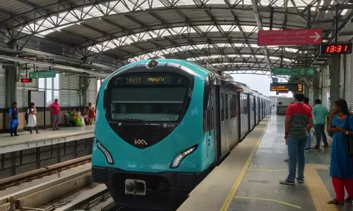ഐ.എസ്.എൽ; അധിക സർവീസുമായി കൊച്ചി മെട്രോ, ടിക്കറ്റ് നിരക്കിലും ഇളവ്