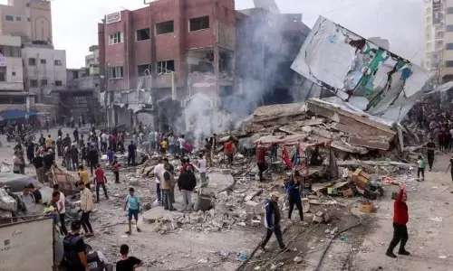 ഗസ്സയിൽ 50 ബന്ദികൾ ഇസ്രായേൽ ആക്രമണത്തിൽ കൊല്ലപ്പെട്ടെന്ന് ഹമാസ്