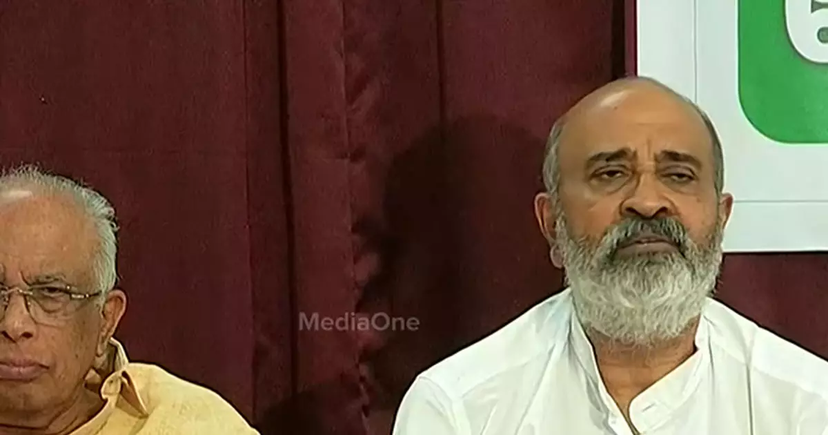 JDS Kerala unit again rejected the position of the JDS national leadership which joined the NDA