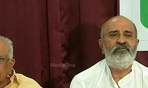 JDS Kerala unit again rejected the position of the JDS national leadership which joined the NDA