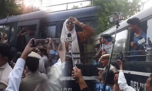 Delhi Police arrests students who protested at Jantar Mantar declaring solidarity with Palestine,