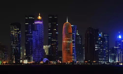 ഖത്തറിൽ കുടുംബ വിസയിലുള്ളവർക്ക് തൊഴിൽ   വിസയിലേക്ക് മാറാനുള്ള ഇ-സേവനം ആരംഭിച്ചു