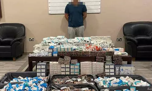 അനധികൃതമായി മദ്യം വില്പ്പന നടത്തിയ പ്രവാസിയെ അറസ്റ്റ് ചെയ്തു അനധികൃതമായി മദ്യം വില്പ്പന നടത്തിയ പ്രവാസിയെ അറസ്റ്റ് ചെയ്തു