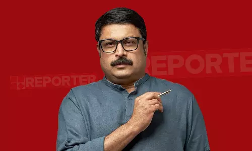 തടിയന്റവിട നസീർ മുഖ്യപ്രതിയായ ബസ് കത്തിക്കൽ നടന്നത് കളമശ്ശേരിയിലാണ്, ഈ സ്ഫോടനവും അവിടെയാണ്- ടിവി ചർച്ചയിൽ എംവി നികേഷ് കുമാർ തടിയന്റവിട നസീർ മുഖ്യപ്രതിയായ ബസ് കത്തിക്കൽ നടന്നത് കളമശ്ശേരിയിലാണ്, ഈ സ്ഫോടനവും അവിടെയാണ്- ടിവി ചർച്ചയിൽ എംവി നികേഷ് കുമാർ