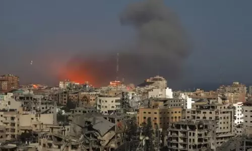 Israel-Hamas clashes in Gaza intensify