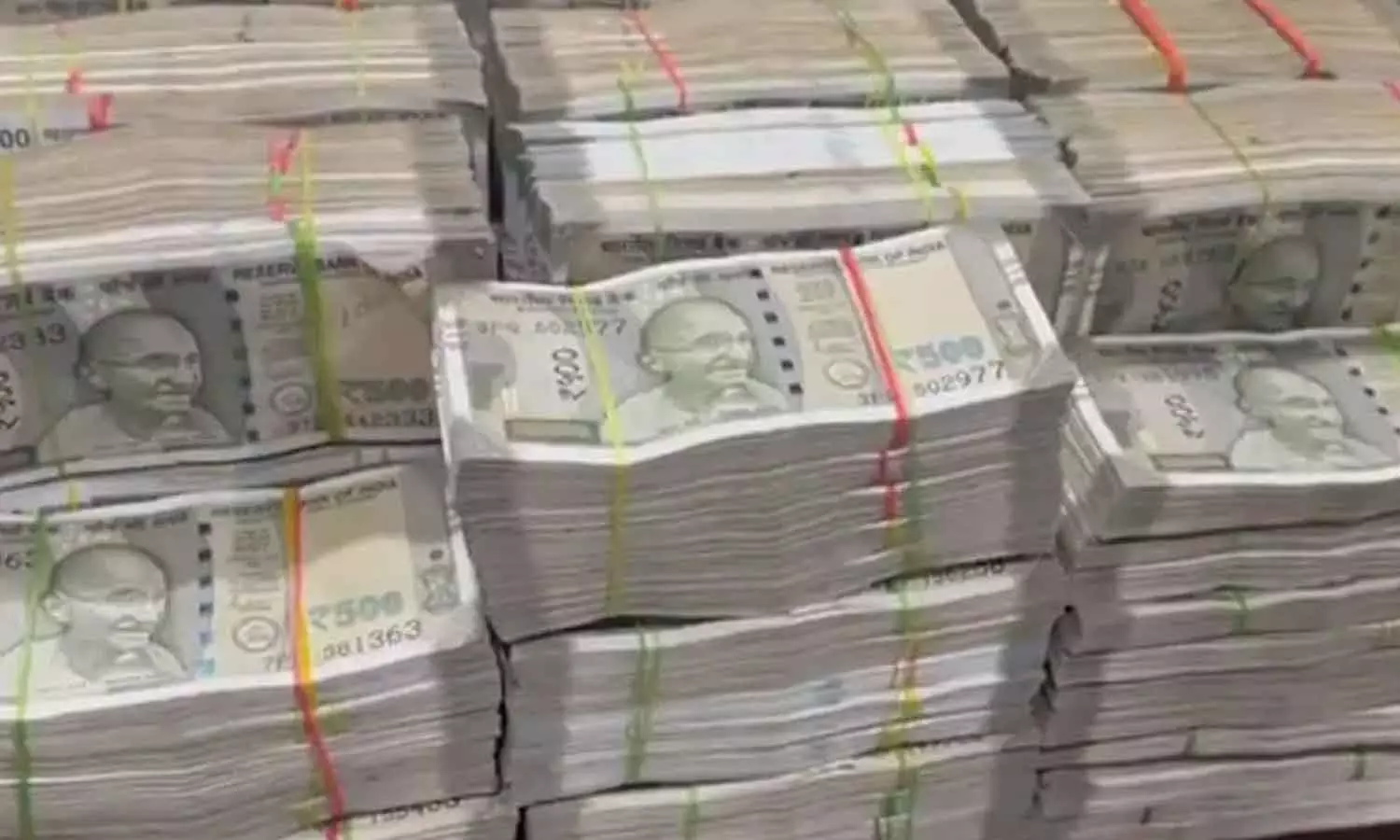 Telangana: Pre-election cash, gold seizure crosses Rs 400 crore