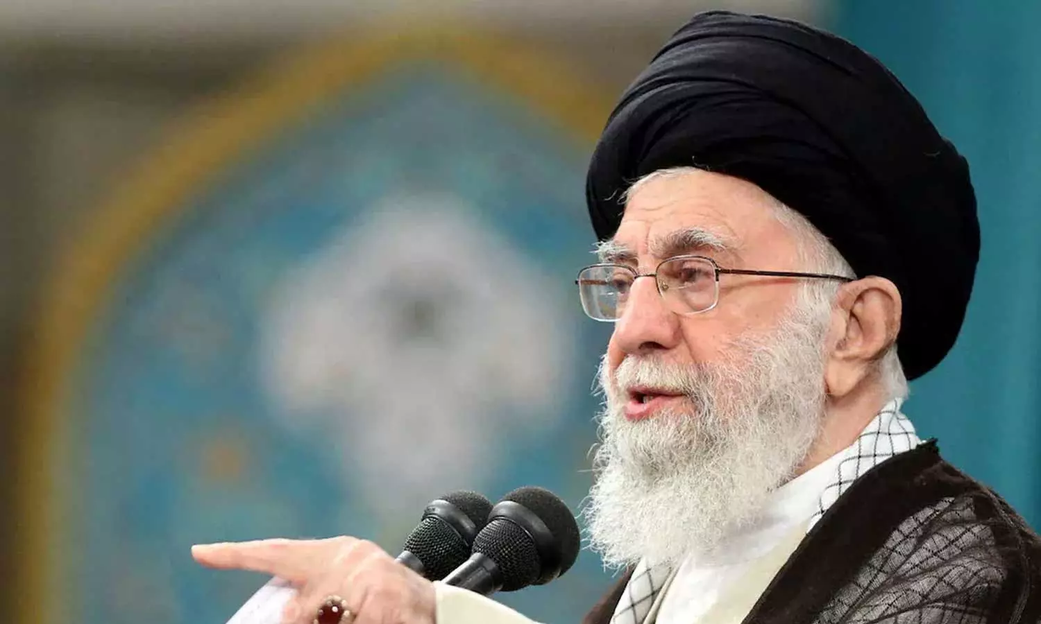 ഇസ്രായേലിനെതിരെ എണ്ണ ഉപരോധം ഏർപ്പെടുത്തണം; അറബ് രാജ്യങ്ങളോട് ആയത്തുല്ല ഖാംനഈ