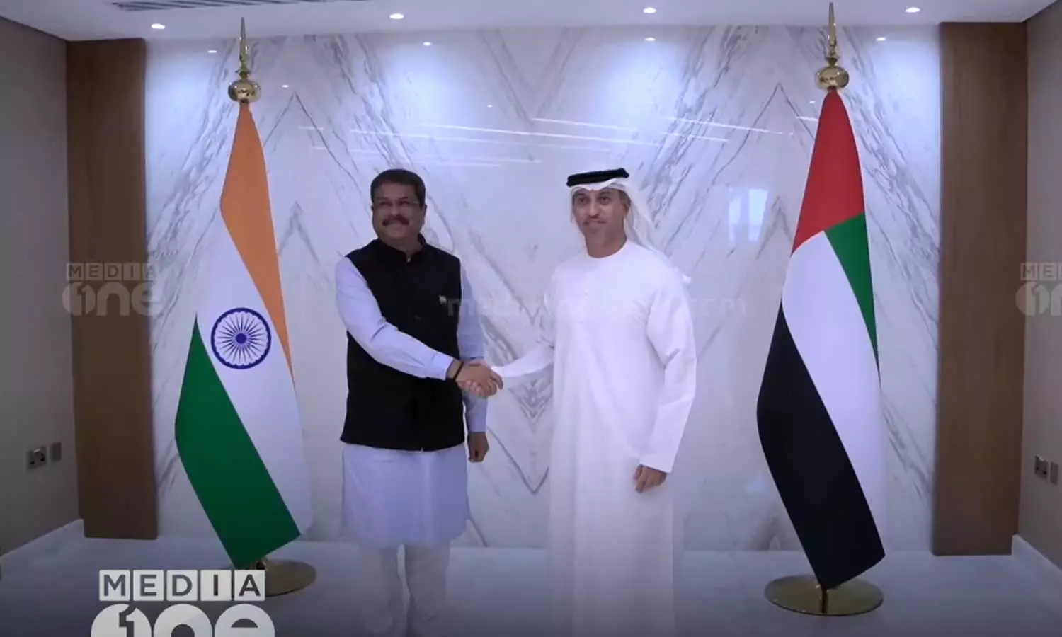 More Indian universities to UAE; The Union Minister and the UAE leaders held a discussion More Indian universities to UAE; The Union Minister and the UAE leaders held a discussion