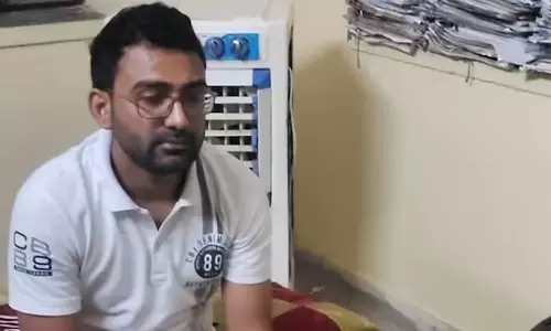 bribe, ED officer arrested, Bribe case of ed officer, latest malayalam news, കോഴ, ഇഡി ഉദ്യോഗസ്ഥൻ അറസ്റ്റിൽ, എഡി ഓഫീസറുടെ കൈക്കൂലി കേസ്, ഏറ്റവും പുതിയ മലയാളം വാർത്ത bribe, ED officer arrested, Bribe case of ed officer, latest malayalam news, കോഴ, ഇഡി ഉദ്യോഗസ്ഥൻ അറസ്റ്റിൽ, എഡി ഓഫീസറുടെ കൈക്കൂലി കേസ്, ഏറ്റവും പുതിയ മലയാളം വാർത്ത