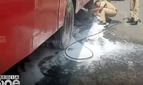 A KSRTC bus which was running in Ollur, Thrissur caught fire
