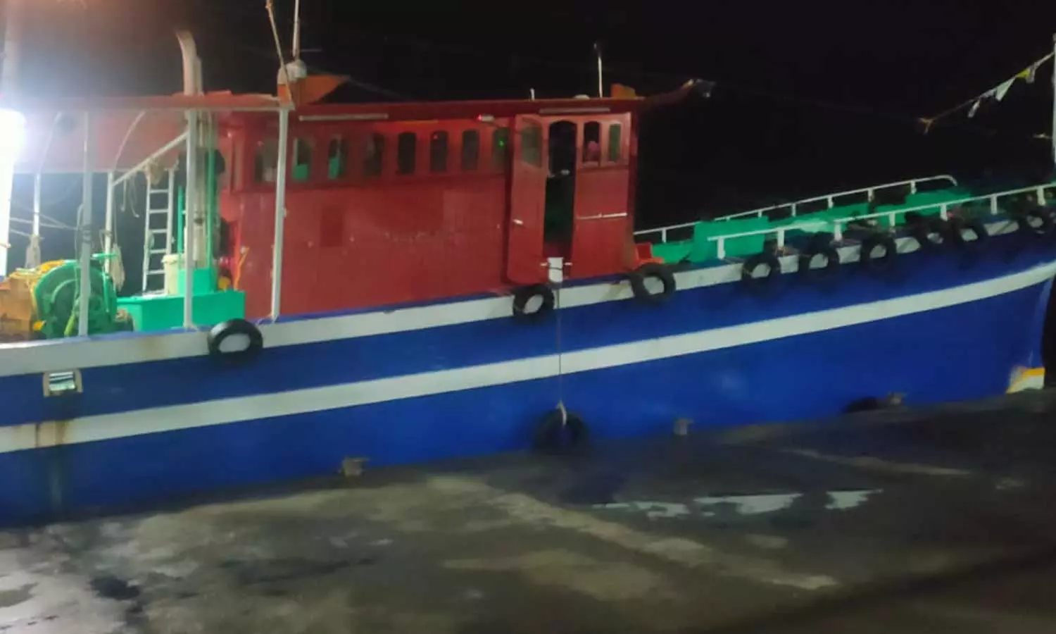 1 dies in boat accident at munambam