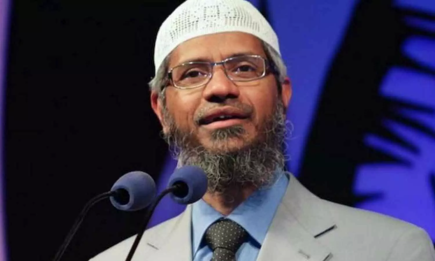 Zakir Naik donates 3,20,000 dollar for palestine Zakir Naik donates 3,20,000 dollar for palestine