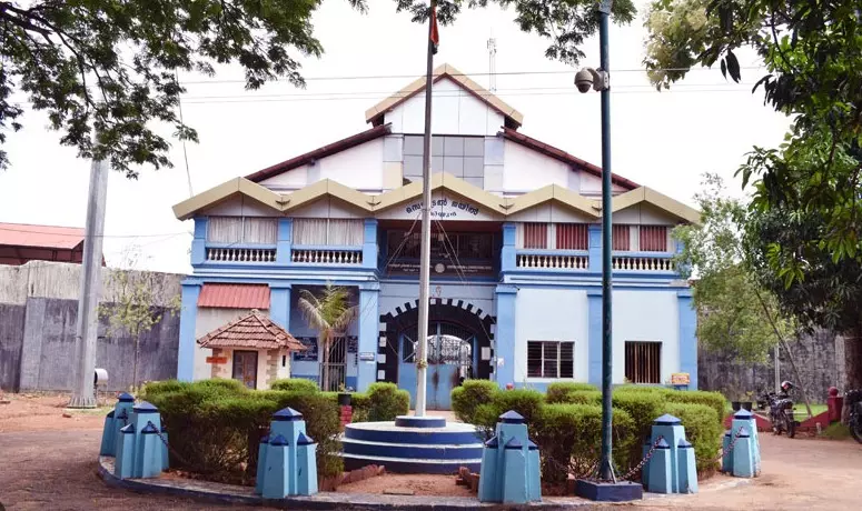 ഭക്ഷണത്തെ ചൊല്ലി തർക്കം: കൊടി സുനിയുടെ നേതൃത്വത്തിൽ തടവുകാർ ജയിൽ ജീവനക്കാരെ മർദിച്ചു