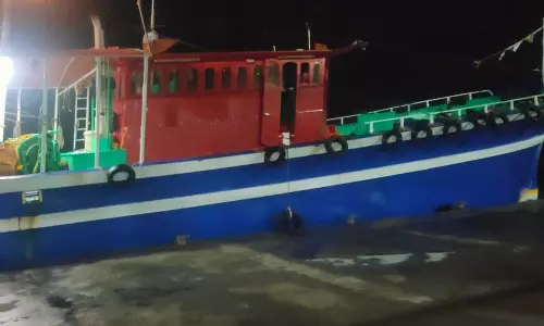 1 dies in boat accident at munambam