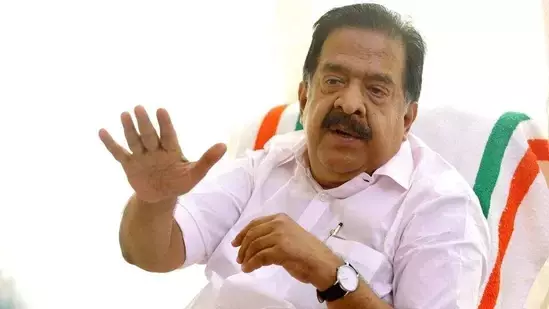 gold smuggling, Ramesh Chennithala, pinarayi vijayan, latest malayalam news, സ്വർണ്ണ കള്ളക്കടത്ത്, രമേശ് ചെന്നിത്തല, പിണറായി വിജയൻ, ഏറ്റവും പുതിയ മലയാളം വാർത്ത