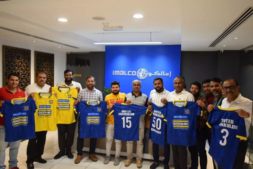 യുണൈറ്റഡ് എറണാകുളം ടീമിൻ്റെ ജേഴ്സി പ്രകാശനം ചെയ്തു യുണൈറ്റഡ് എറണാകുളം ടീമിൻ്റെ ജേഴ്സി പ്രകാശനം ചെയ്തു