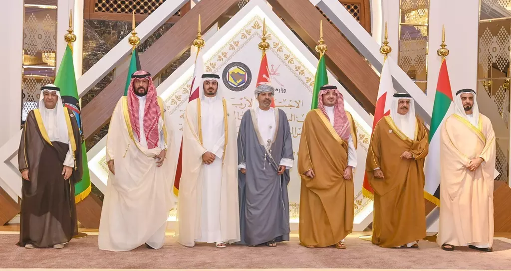 ഏകീകൃത ടൂറിസ്റ്റ് വിസക്ക് ജിസിസി ആഭ്യന്തര മന്ത്രിമാർ അംഗീകാരം നൽകി ഏകീകൃത ടൂറിസ്റ്റ് വിസക്ക് ജിസിസി ആഭ്യന്തര മന്ത്രിമാർ അംഗീകാരം നൽകി