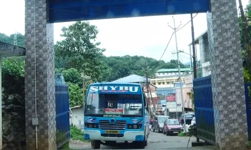 staff who drove a bus to the hospital to save the life of a passenger in Kottayam