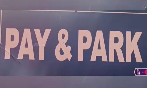 Helmets missing from parking, restrooms in parking, helmets, latest malayalam news, പാർക്കിങ്ങിൽ നിന്ന് ഹെൽമറ്റ് നഷ്ടപ്പെട്ടു, പാർക്കിങ്ങിലെ വിശ്രമമുറി, ഹെൽമെറ്റുകൾ, ഏറ്റവും പുതിയ മലയാളം വാർത്തകൾ