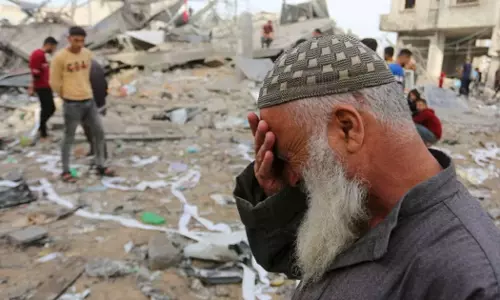 Kuwait and Saudi aid to Gaza; Solidarity rally in Qatar Kuwait and Saudi aid to Gaza; Solidarity rally in Qatar