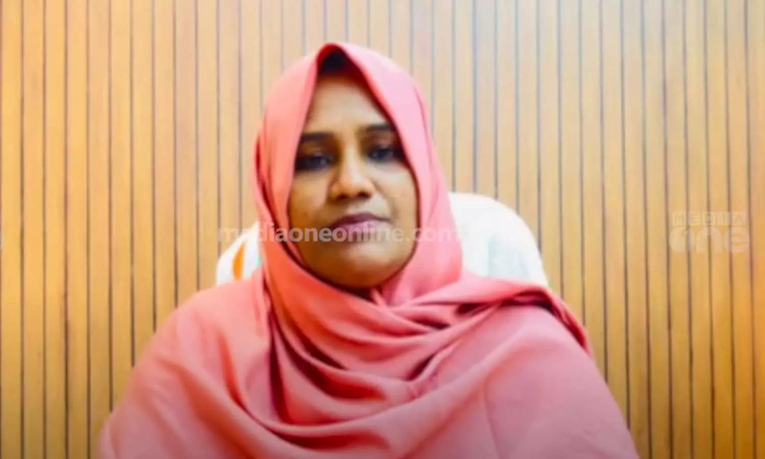 Tirur Municipal Corporation Chairperson AP Naseema said that the Navakerala assembly cannot pay the money.= Tirur Municipal Corporation Chairperson AP Naseema said that the Navakerala assembly cannot pay the money.=