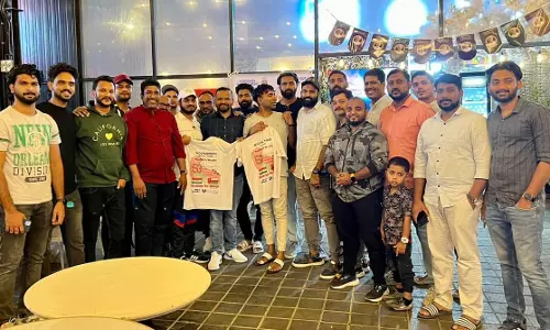 ഒമാന്‍റെ 53ാം ദേശീയ ദിനാഘോഷം;   53 കിലോമീറ്റർ നടത്ത യജ്ഞവുമായി മലയാളി യുവാക്കൾ