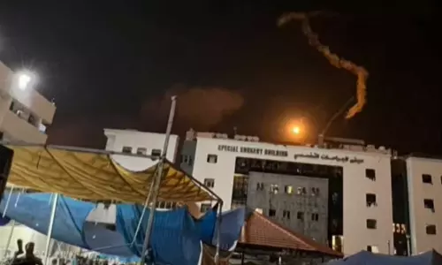 Israel demolishes al shifa hospital with bulldozers