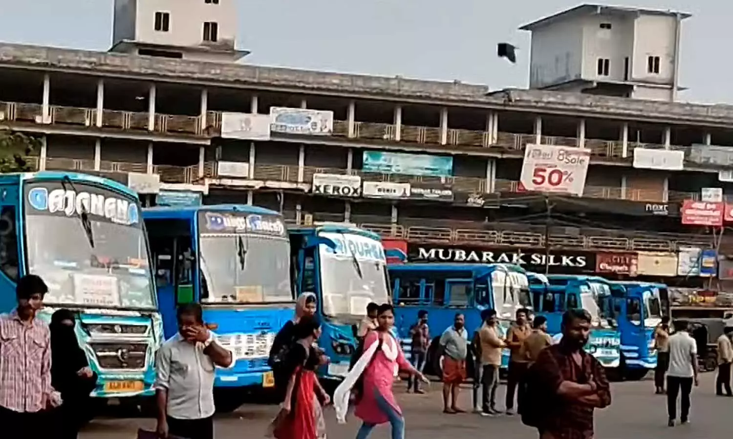 Private bus owners announce flash strike in Kasaragod district