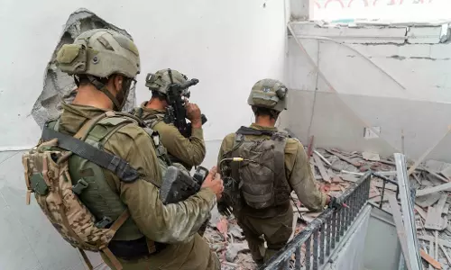 അൽശിഫയിൽ നിന്ന് മൃതദേഹങ്ങൾ കടത്തി ഇസ്രായേൽ; വെസ്റ്റ് ബാങ്കിൽ ഡ്രോണ്‍ ആക്രമണം, അഞ്ച് ഫലസ്തീനികൾ കൊല്ലപ്പെട്ടു