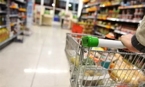 കുവൈത്തില്‍ ഭക്ഷ്യവസ്തുക്കള്‍ ഉള്‍പ്പെടെയുള്ള   സാധനങ്ങളുടെ വിലക്കയറ്റം തടയാൻ കർശന നടപടി