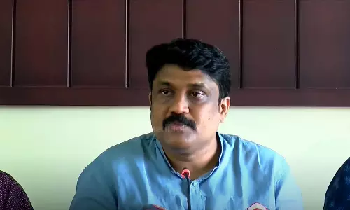 യൂത്ത് കോണ്ഗ്രസ് തെരഞ്ഞെടുപ്പിൽ ഹാക്കർമാരെ ഉപയോഗിച്ചു- എ.എ റഹീം എം.പി യൂത്ത് കോണ്ഗ്രസ് തെരഞ്ഞെടുപ്പിൽ ഹാക്കർമാരെ ഉപയോഗിച്ചു- എ.എ റഹീം എം.പി