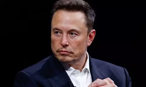 Musks antisemitic remark; Apple and disney pauses ads on X