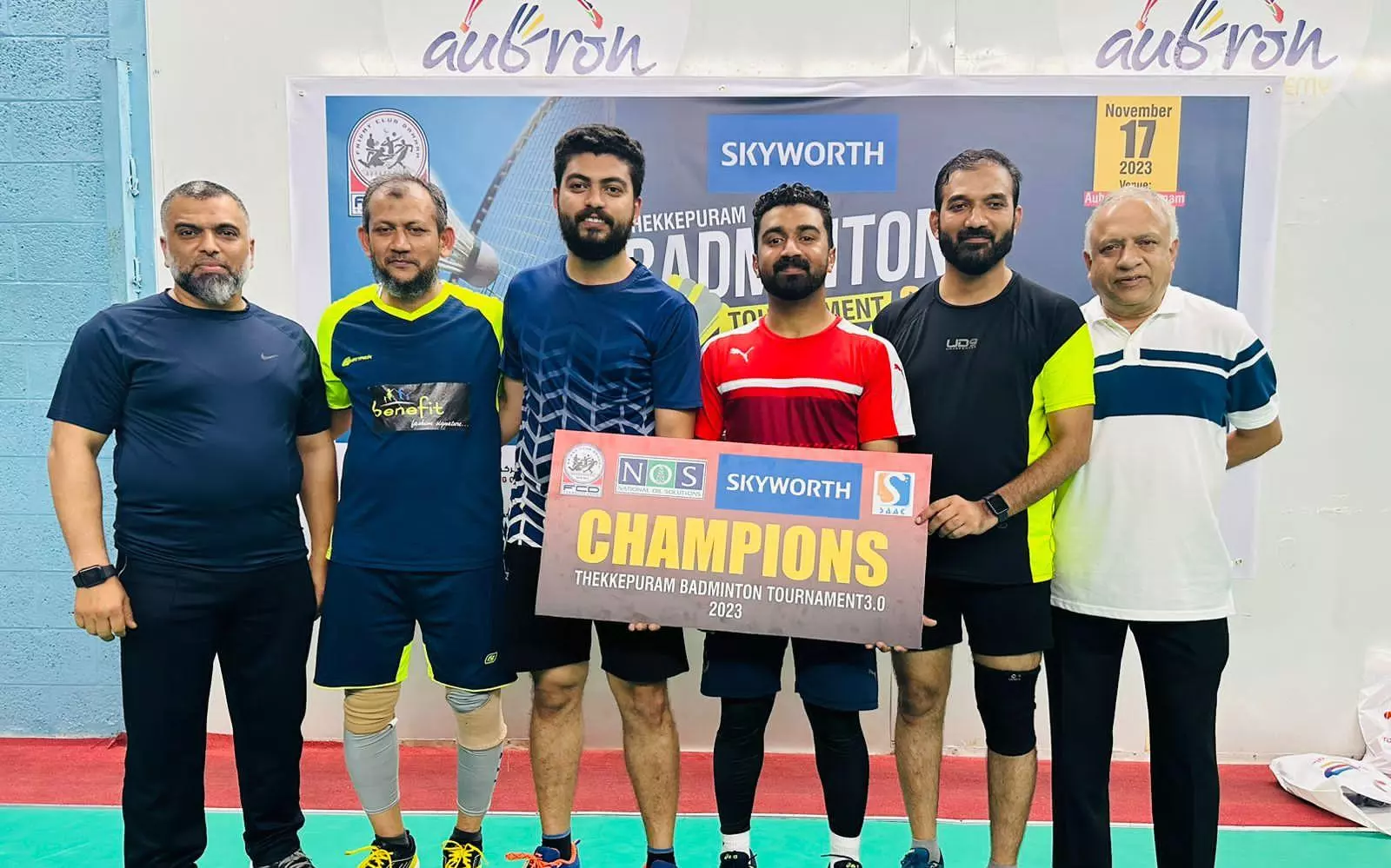 തെക്കെപുറം ബാഡ്മിന്റൺ ടൂർണമെന്റ് സമാപിച്ചു തെക്കെപുറം ബാഡ്മിന്റൺ ടൂർണമെന്റ് സമാപിച്ചു