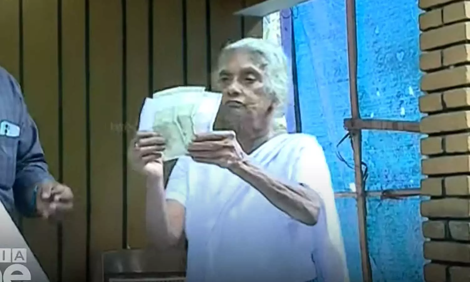 Maryakutty and Anna got welfare pension