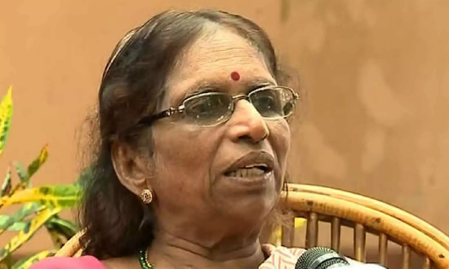 പി. വത്സല അന്തരിച്ചു പി. വത്സല അന്തരിച്ചു