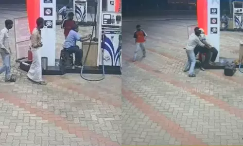 robbery in petrol pump kozhikode three under custody