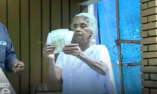 Maryakutty and Anna got welfare pension Maryakutty and Anna got welfare pension