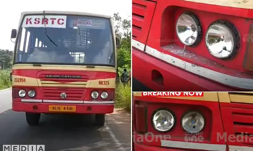 Kottayam KSRTC bus head light smashed; A case was registered against the woman