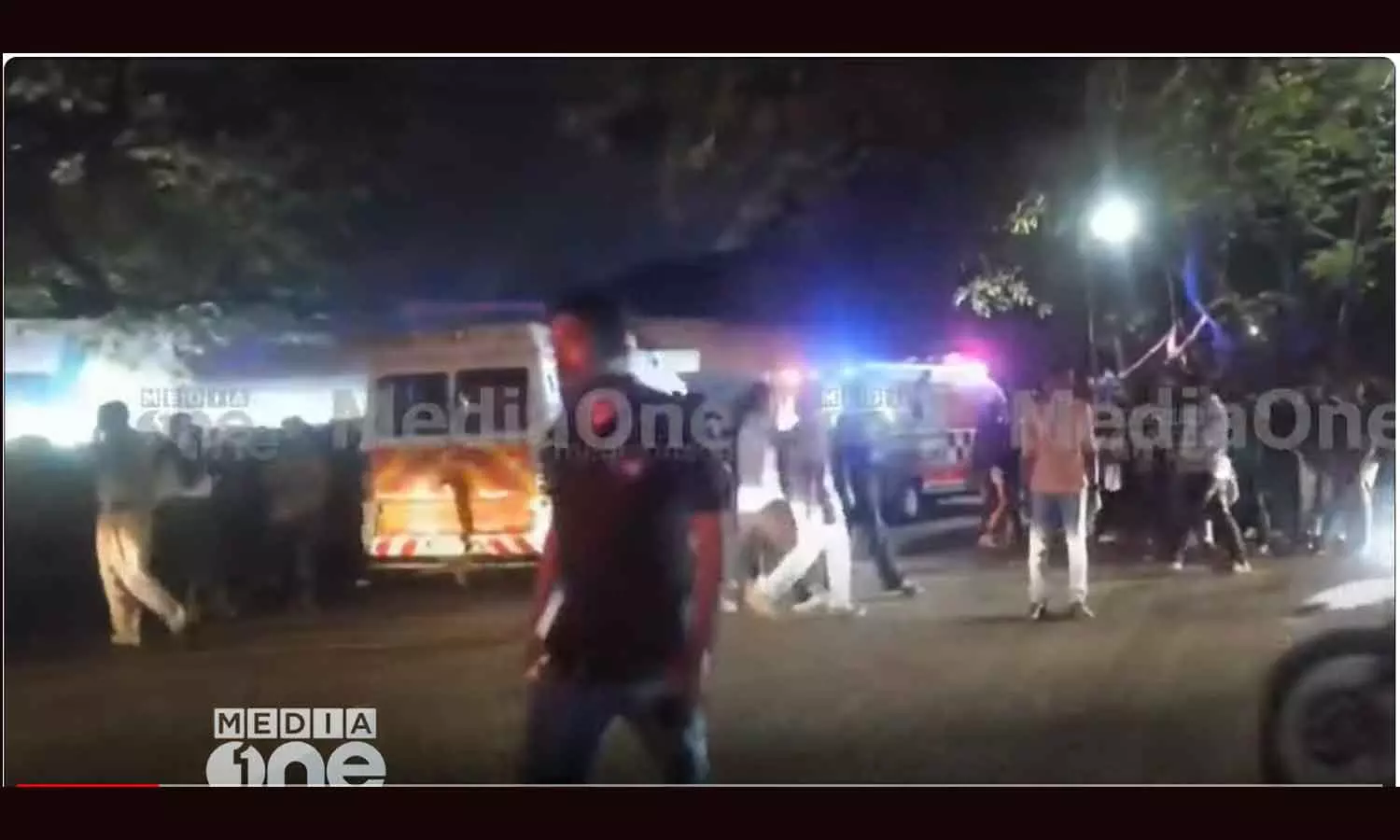 കുസാറ്റിൽ ടെക് ഫെസ്റ്റിനിടെ തിക്കിലും തിരക്കിലുംപ്പെട്ട്‌ നാല് മരണം