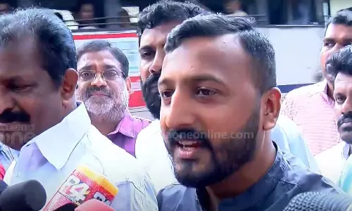 വ്യാജ തിരിച്ചറിയൽ കാർഡ് കേസിൽ രാഹുൽ മാങ്കൂട്ടത്തിലിനെ ചോദ്യംചെയ്യുന്നു