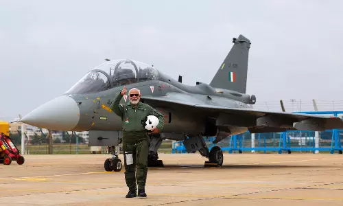 modi_tejas