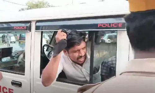 Navakerala sadas: Youth Congress workers were detained in Kozhikode Farok