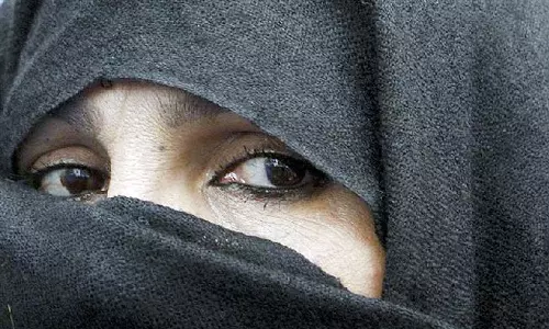 Minor girl wearing ‘Allah’ necklace assaulted in Berlin