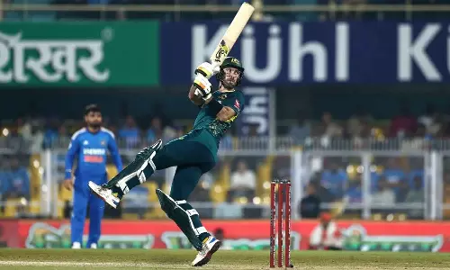 Australia won by 5 wickets against india