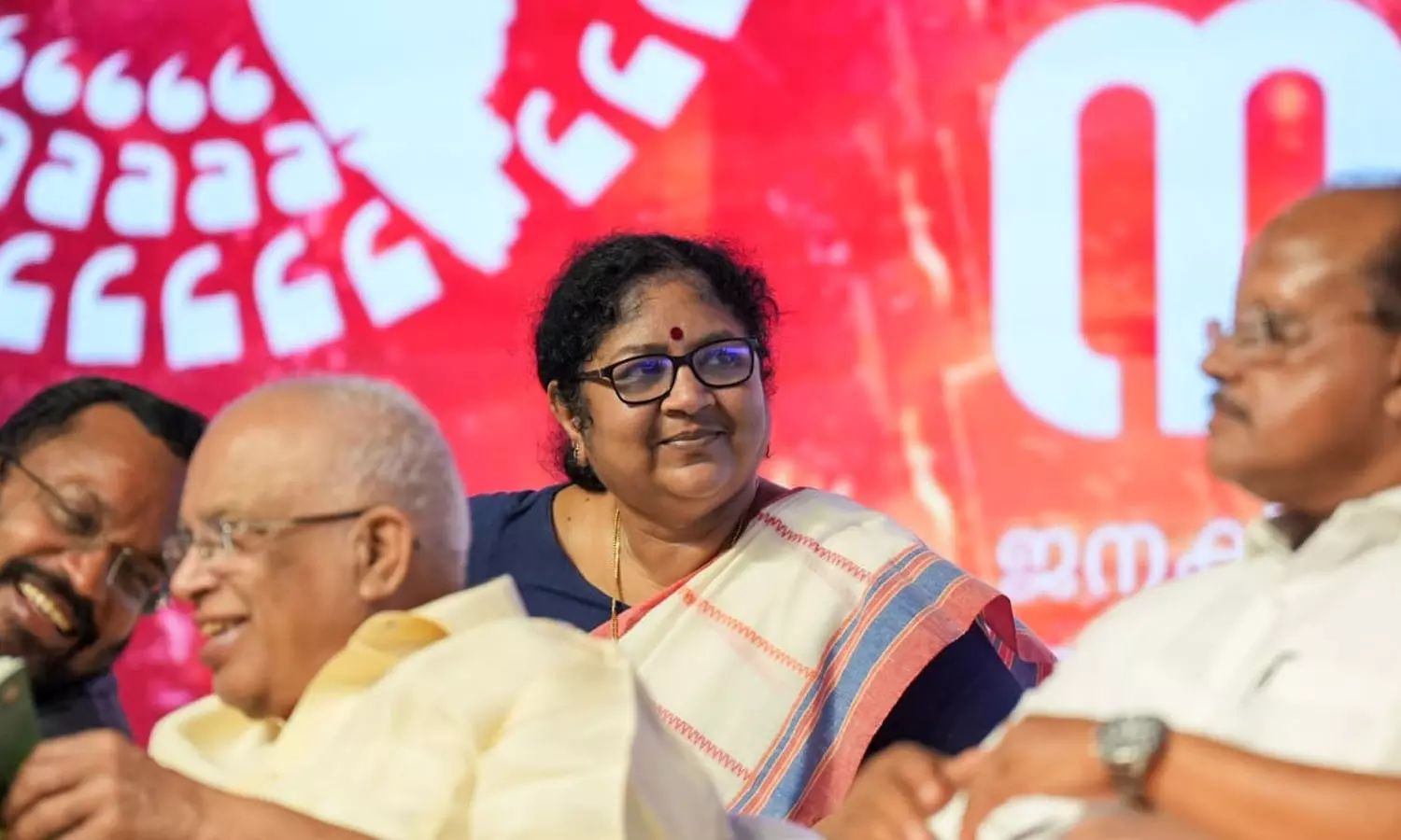 വേങ്ങരയിലെ നവകേരള സദസ്സില്‍ മന്ത്രി ആര്‍ ബിന്ദു