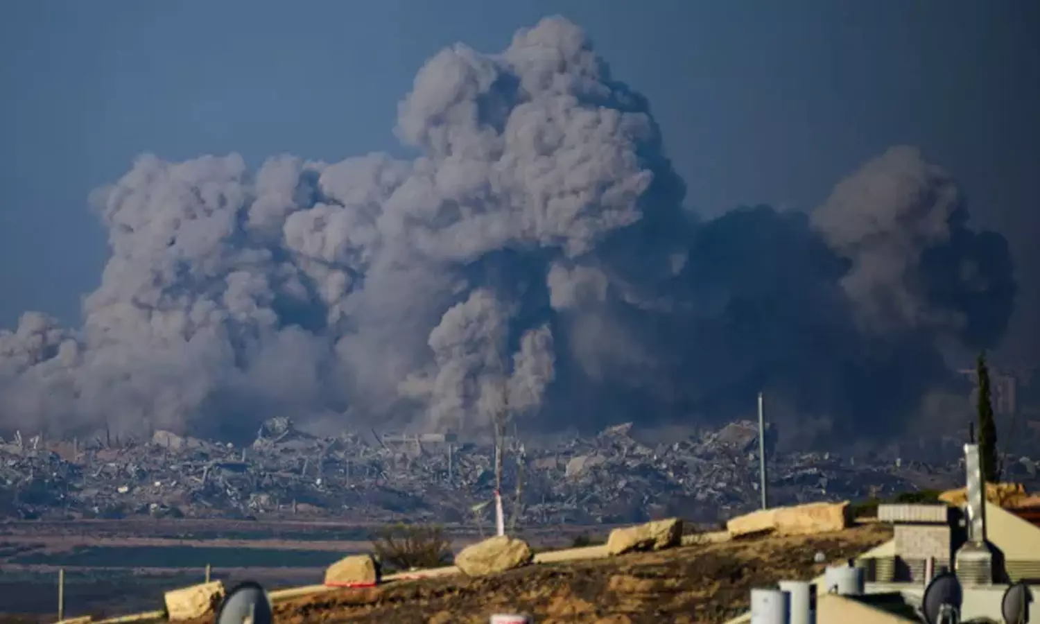 israel restart bombing in gaza after truce expires atleast 70 killed israel restart bombing in gaza after truce expires atleast 70 killed