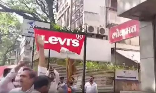 Raj Thackerays party workers vandalize shops in Pune without Marathi signboards