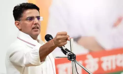 രാജസ്ഥാനിൽ സച്ചിൻ പൈലറ്റ് മുന്നിൽ; കോണ്‍ഗ്രസും ബി.ജെ.പിയും ഇഞ്ചോടിഞ്ച് പോരാട്ടം