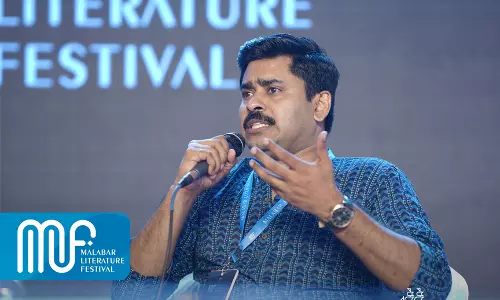 മാധ്യമങ്ങള്‍ ആകപ്പാടെ കുഴപ്പമാണെന്നും കേരളത്തിന്റെ ഏറ്റവും വലിയ കുഴപ്പം മാധ്യമങ്ങളാണഎന്നുമുള്ള നരേറ്റിവ് പ്രചരിപ്പിക്കുന്നത് പൊളിറ്റിക്കല്‍ പ്രൊജക്റ്റിന്റെ ഭാഗമായിട്ടാണ്.